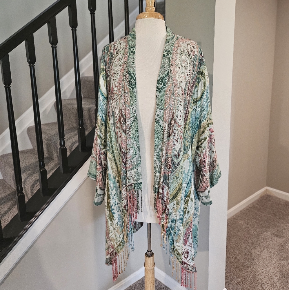 Unbranded – Floral Colors of Fall Topper, Jacket, Cape w/Fringe (One Size)